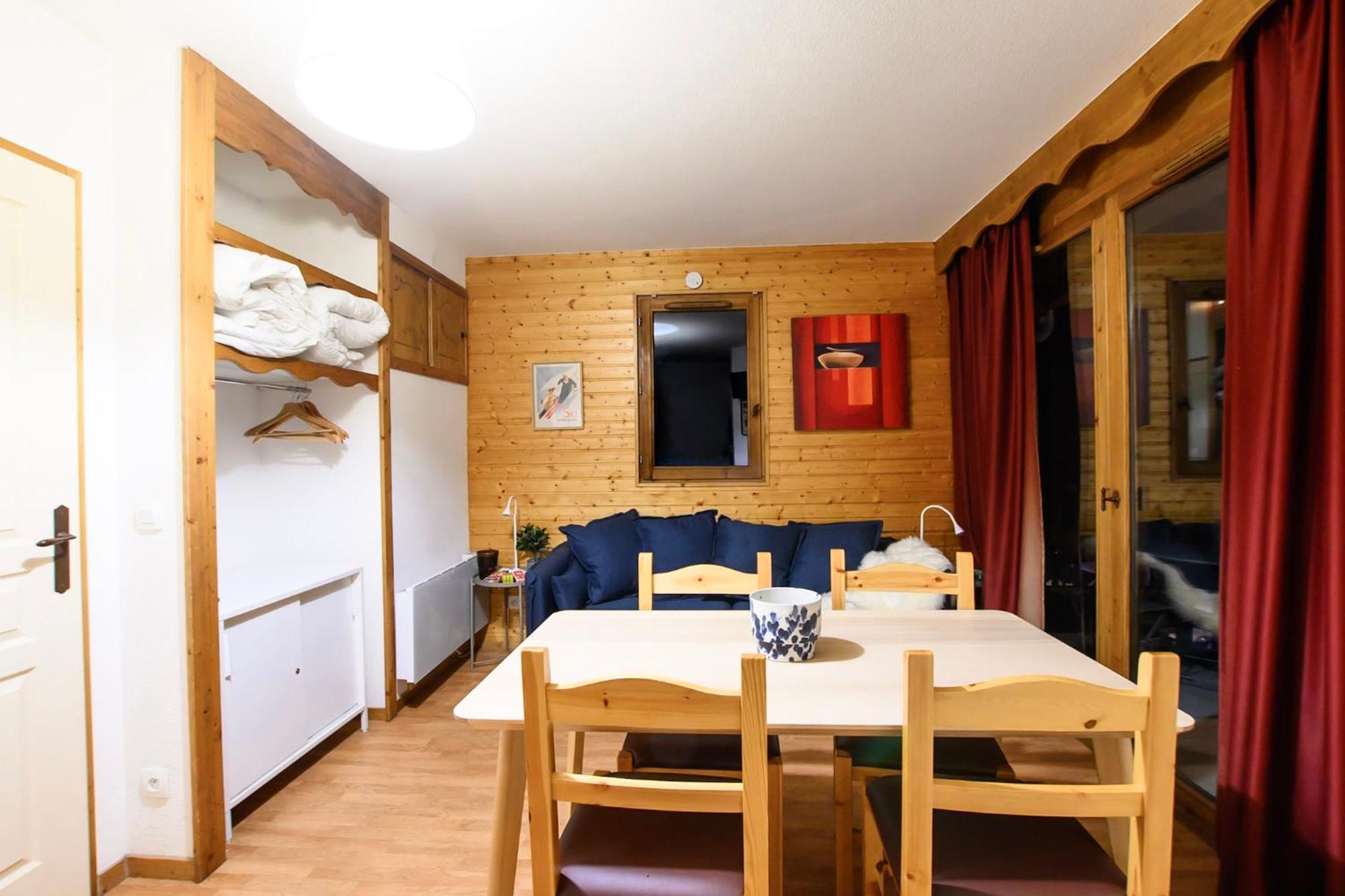 Cozyloge, & Les 3 Vallees Appartement *