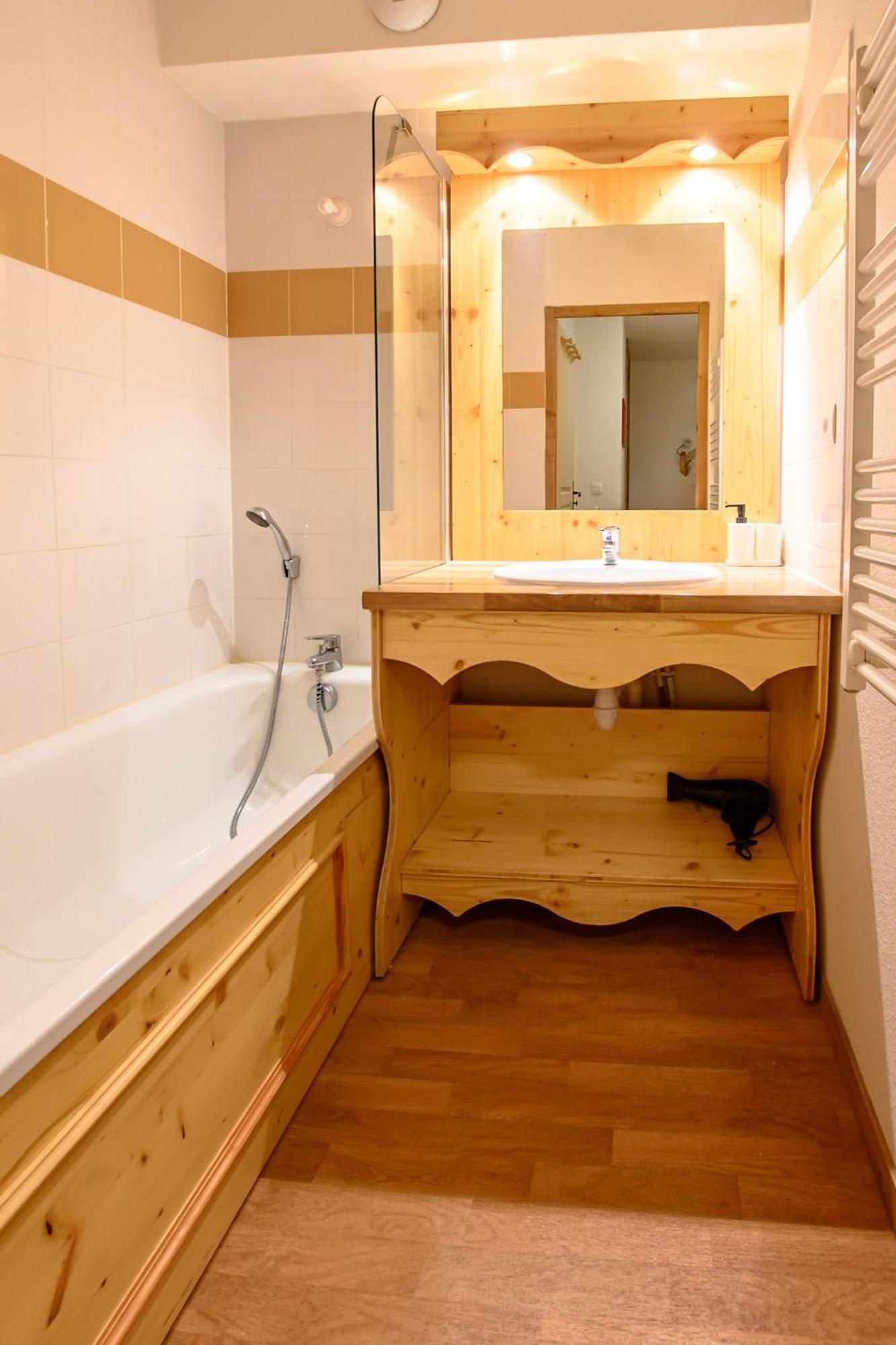 Cozyloge, & Les 3 Vallees